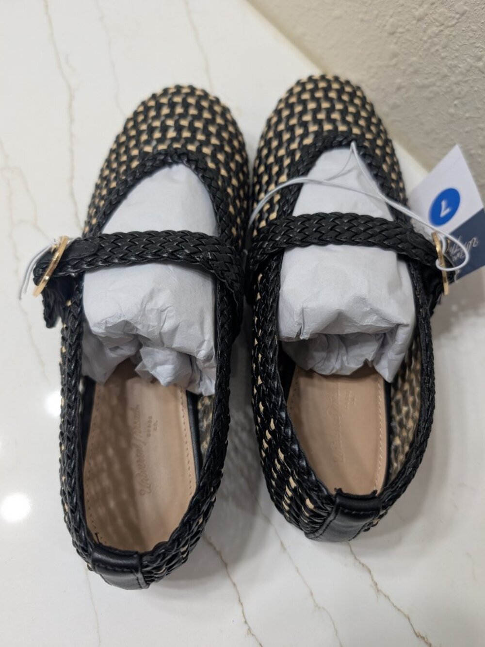 Women’s Noemi Flats with Memory Foam Insole - Universal Thread - Picture 5 of 6